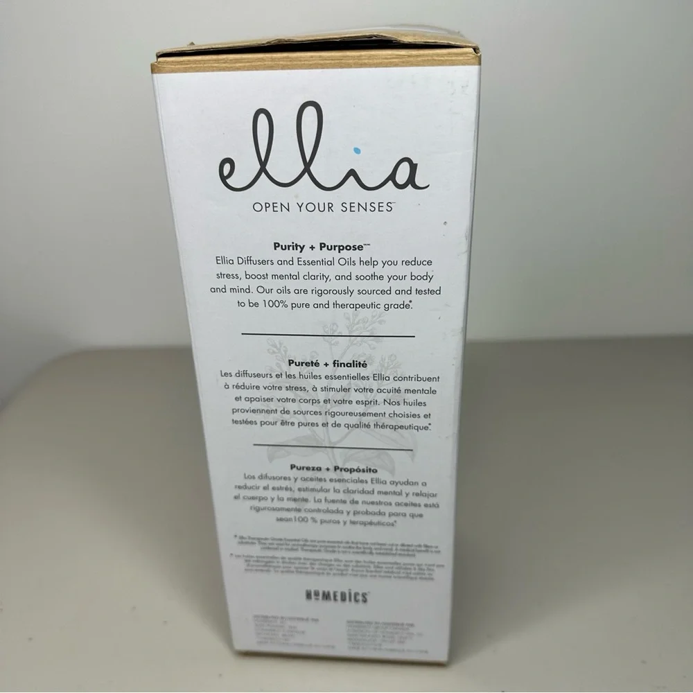 Ellia Soothe Aroma Diffuser by Homedics with Essential Oils White NWOT